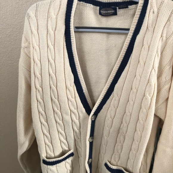 Vintage TownCraft Cardigan Size Medium - Picture 2 of 6